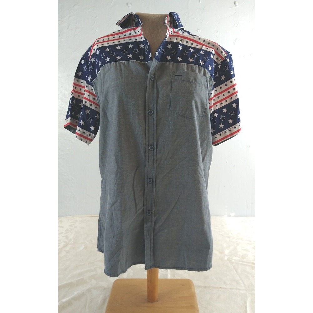 American Garage Patriotic Shirt Men's Size Medium‎ Button Down Short Sleeve